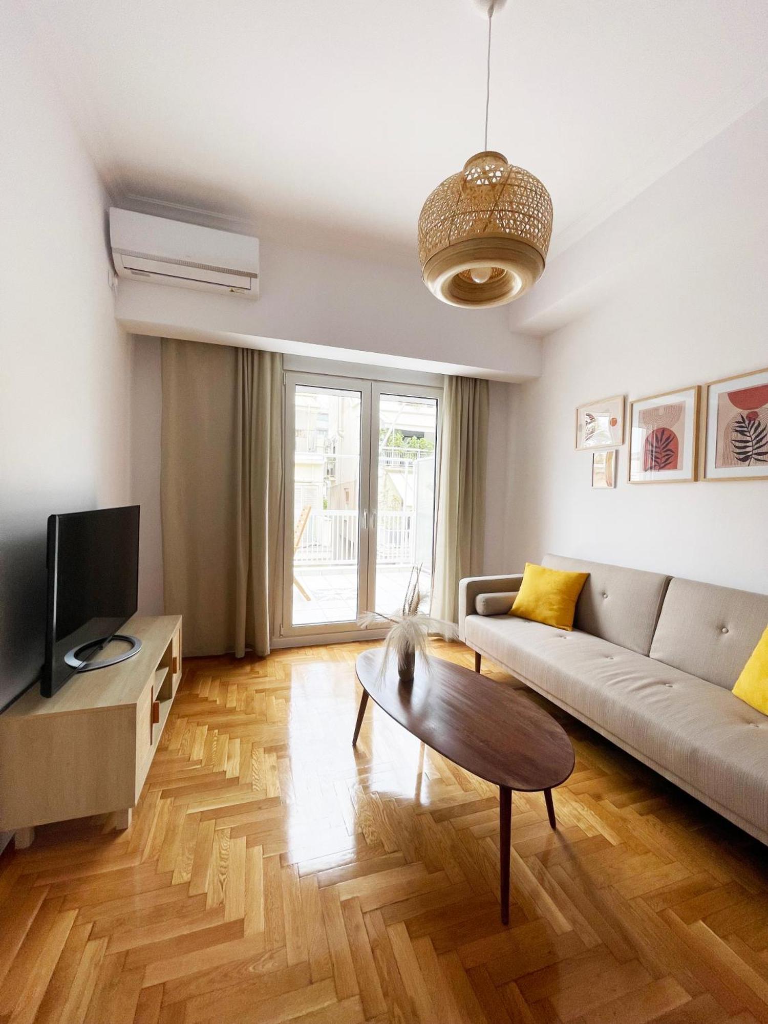 Apartment With Terrace In A Romantic Alley, Plaka Atenas Exterior foto